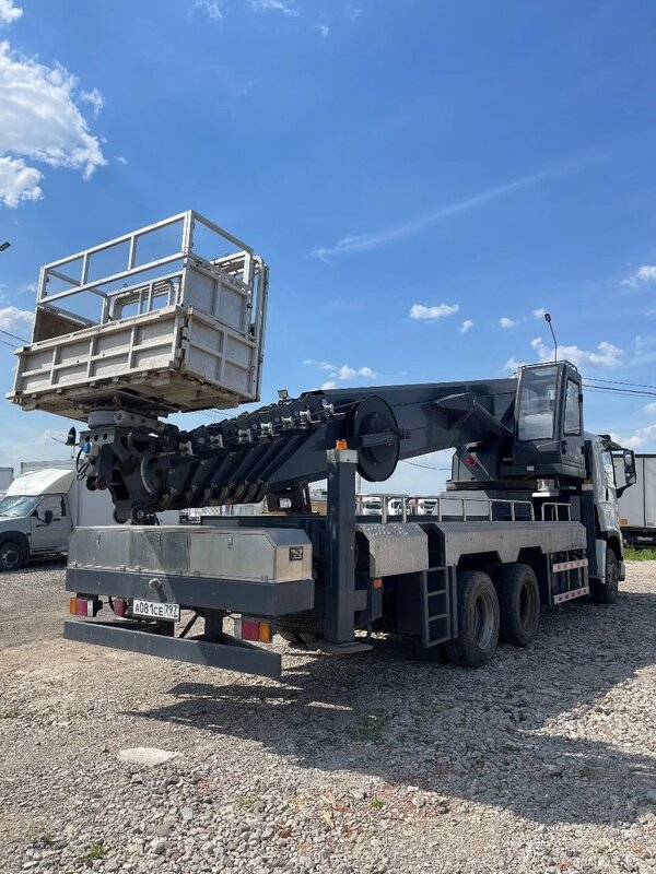Isuzu Giga 6x4 Автовышка — фото 7