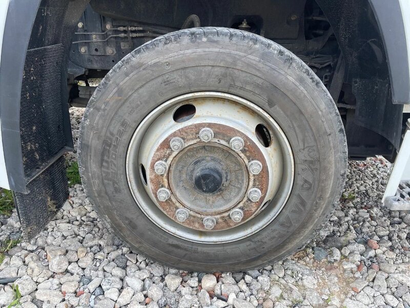 Isuzu Giga 6x4 Автовышка — фото 13