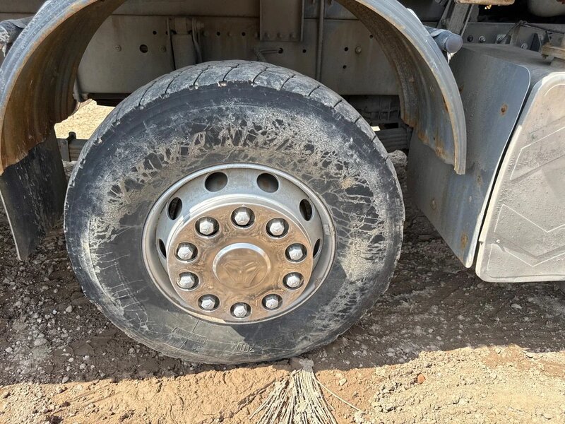 SITRAK C7H 8x4 Самосвал — фото 13
