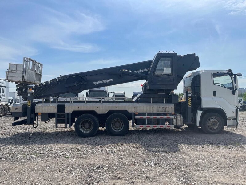 Isuzu Giga 6x4 Автовышка — фото 5