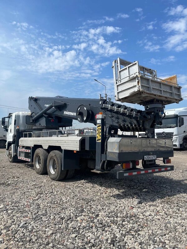 Isuzu Giga 6x4 Автовышка — фото 6