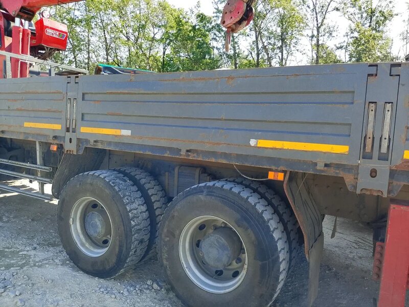 FAW J6 6x4 Бортовой с КМУ — фото 10