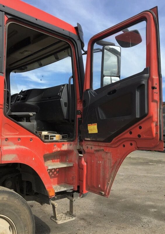 Shacman (Shaanxi) SX 8x4 Самосвал — фото 5