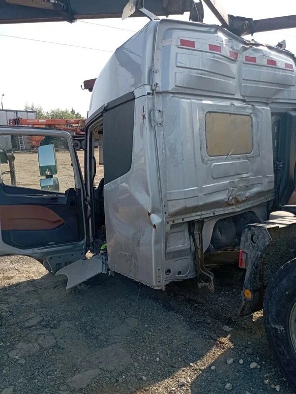 Foton AUMAN 4x2 Седельный тягач — фото 4