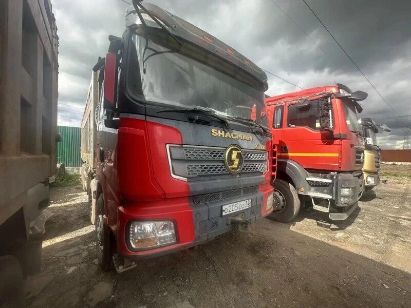 Shacman (Shaanxi) SX 8x4 Самосвал — фото 3