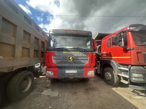 Shacman (Shaanxi) SX 8x4 Самосвал