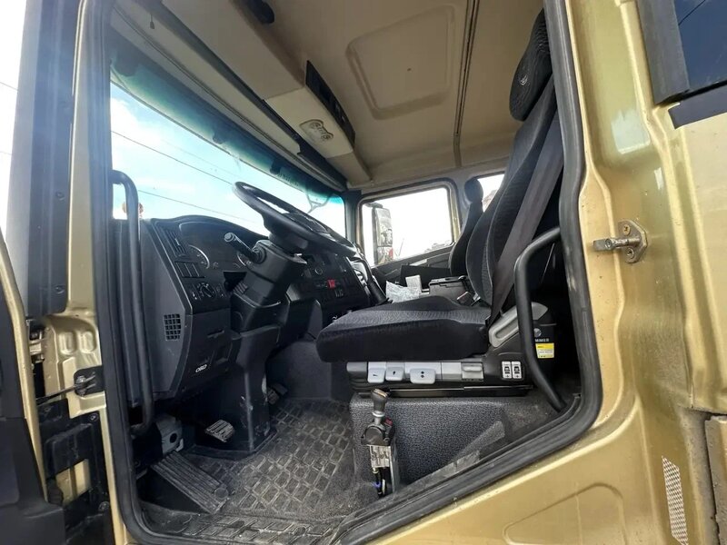 Shacman (Shaanxi) SX 8x4 Самосвал — фото 7