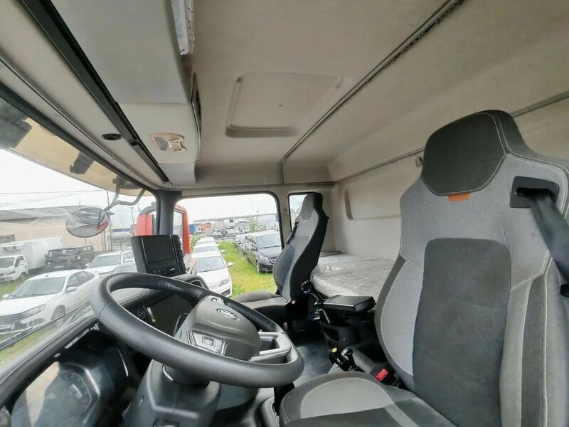 Shacman (Shaanxi) SX 6x4 КДМ — фото 13