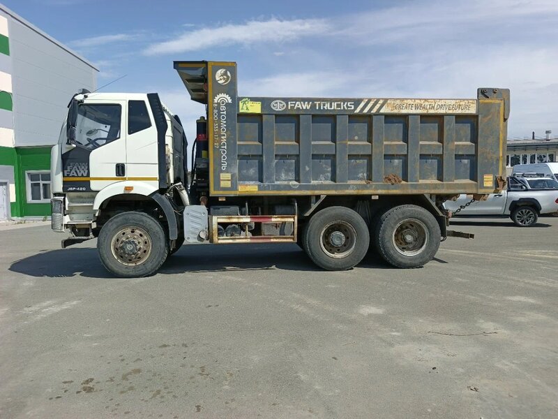 FAW J6 6x6 Самосвал — фото 4
