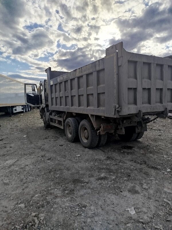FAW J6 6x4 Самосвал — фото 8