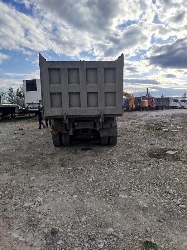 FAW J6 6x4 Самосвал — фото 10
