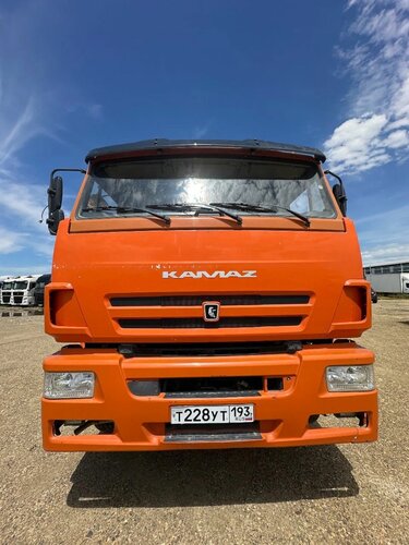 Туймазинский завод автобетоновозов 5814 на шасси КамАЗ 6520 6x4 Автобетоносмеситель