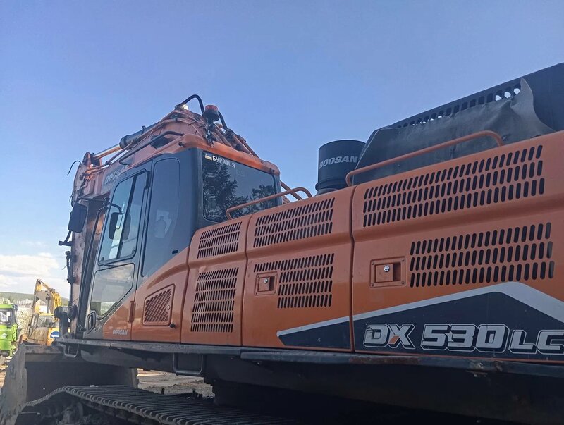 Doosan DX530 Экскаватор — фото 3
