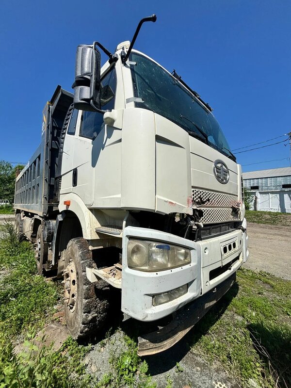 FAW CA 3310 8x4 Самосвал — фото 1