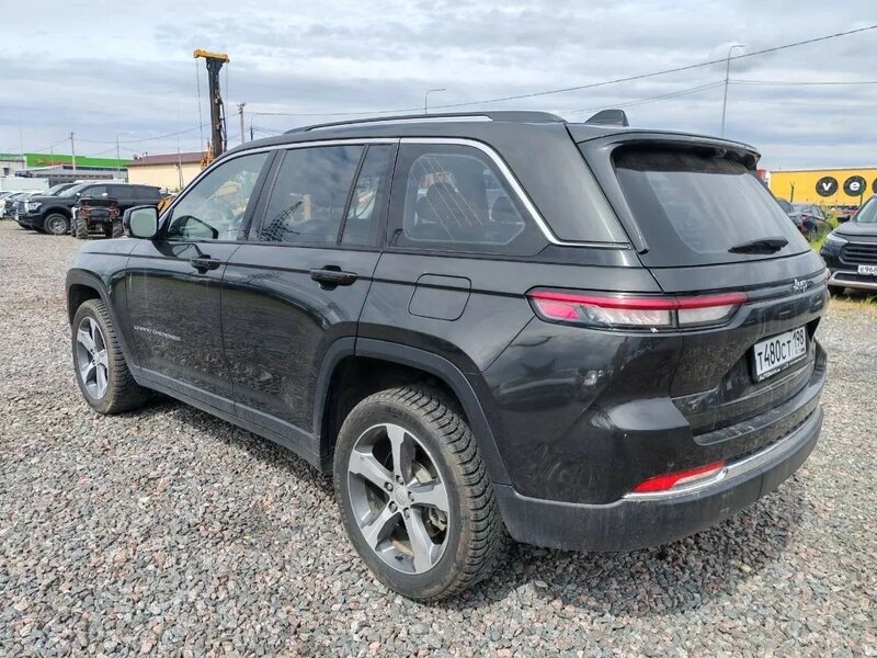 Jeep GRAND CHEROKEE — фото 6