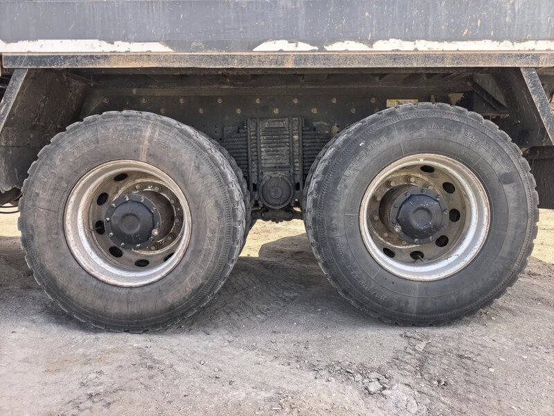 Shacman (Shaanxi) SX 6x4 Самосвал — фото 10