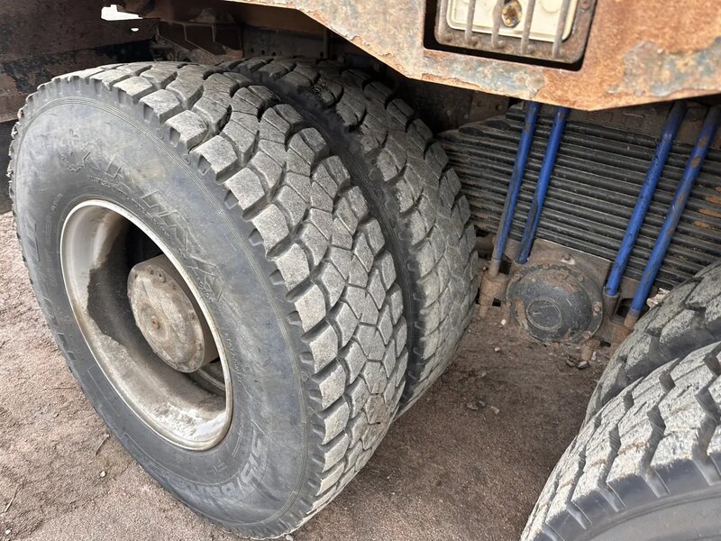 Shacman (Shaanxi) SX 8x4 Самосвал — фото 11