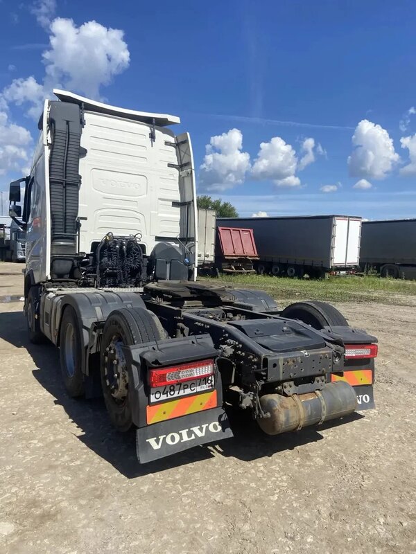 Volvo FM 6x2 Седельный тягач — фото 6