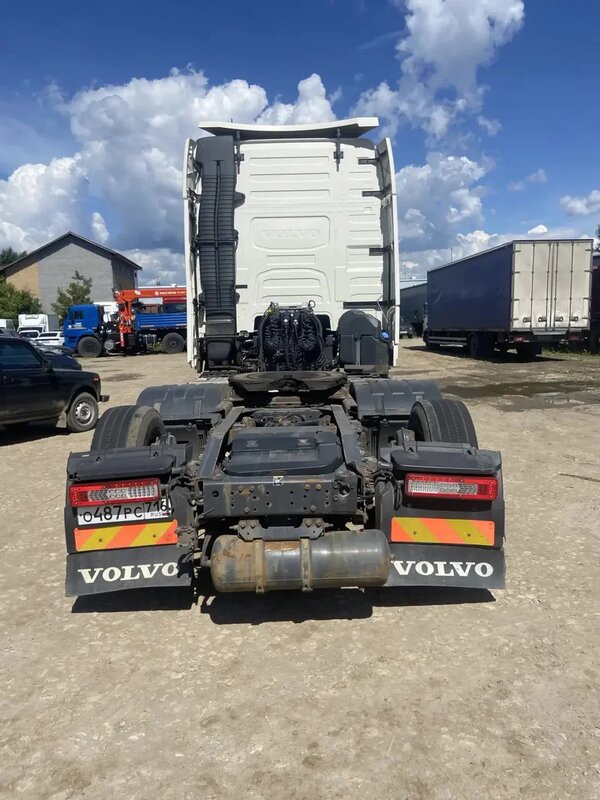 Volvo FM 6x2 Седельный тягач — фото 8