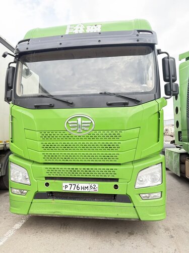 FAW JH6 6x4 Седельный тягач