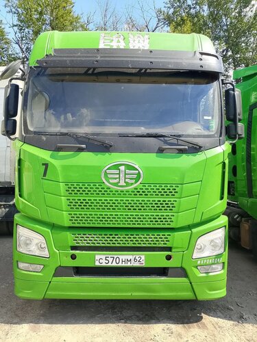 FAW JH6 6x4 Седельный тягач