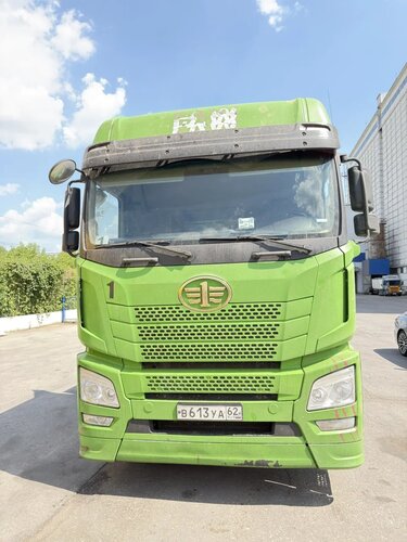 FAW JH6 6x4 Седельный тягач