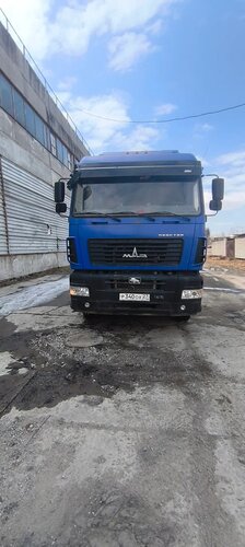 МАЗ 6430 6x4 Седельный тягач