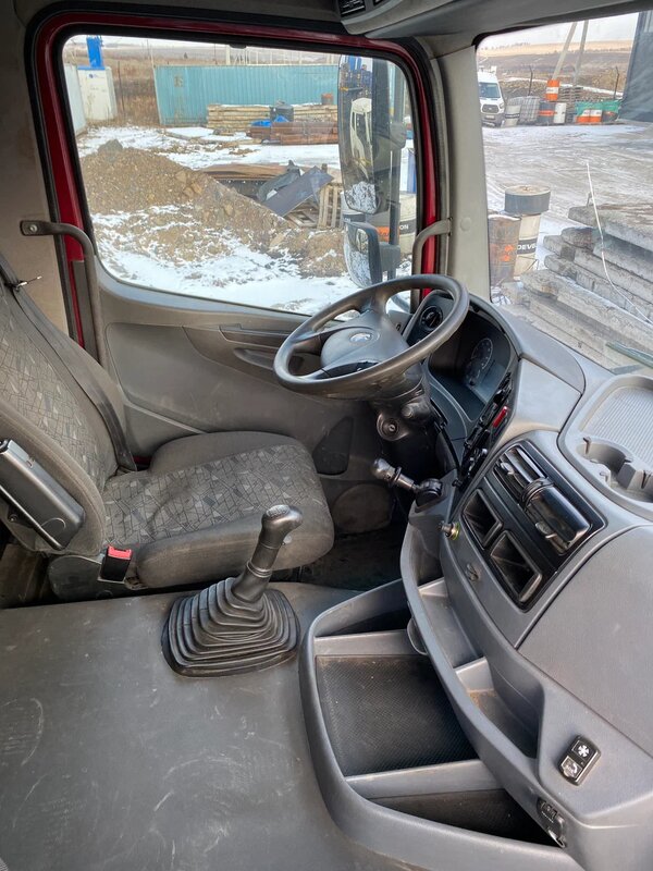 КамАЗ 65801 8x4 Самосвал — фото 10