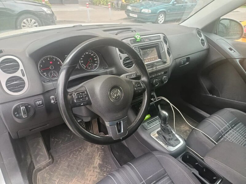 Volkswagen TIGUAN — фото 11