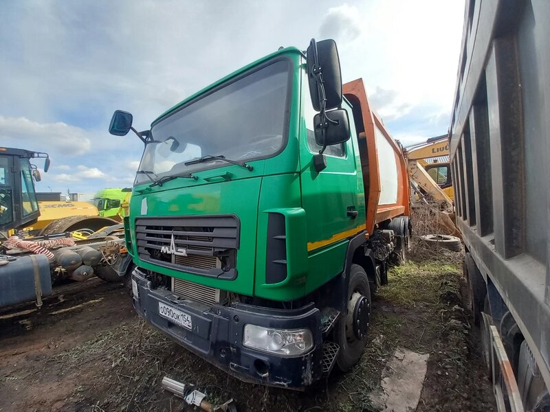 Мценский завод Коммаш КО-427 на шасси МАЗ 6312 6x4 Мусоровоз — фото 3