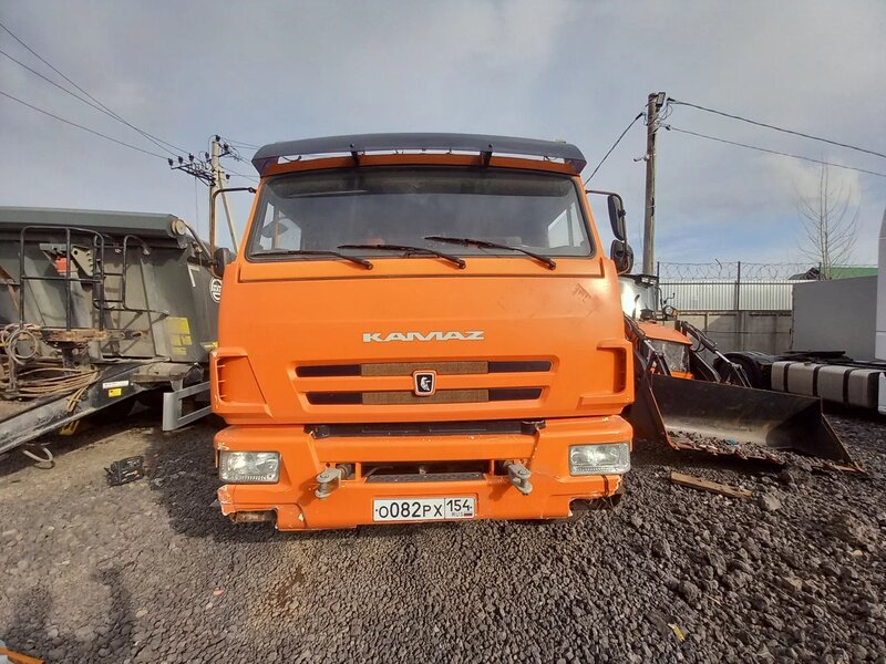 АРЗАМАССКИЙ ЗАВОД КОММУНАЛЬНОГО МАШИНОСТРОЕНИЯ КО-440 на шасси КамАЗ 65115 6x4 Мусоровоз — фото 1