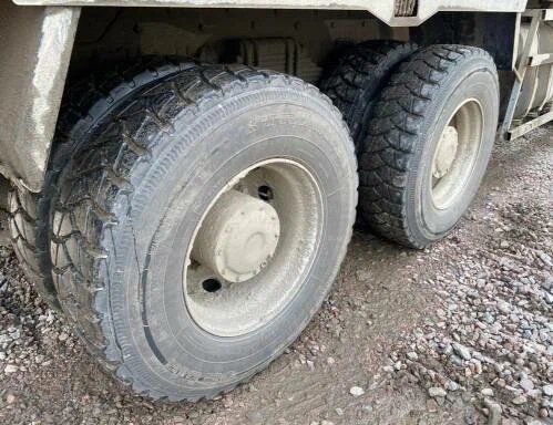 Shacman (Shaanxi) SX 8x4 Самосвал — фото 10